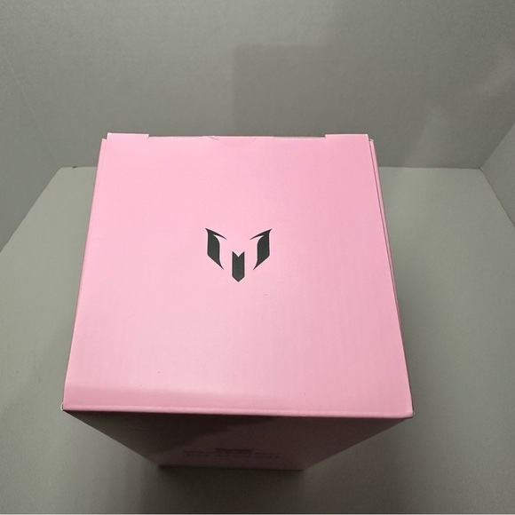 Stanley Messi Tumbler 40oz - Picture 5 of 8